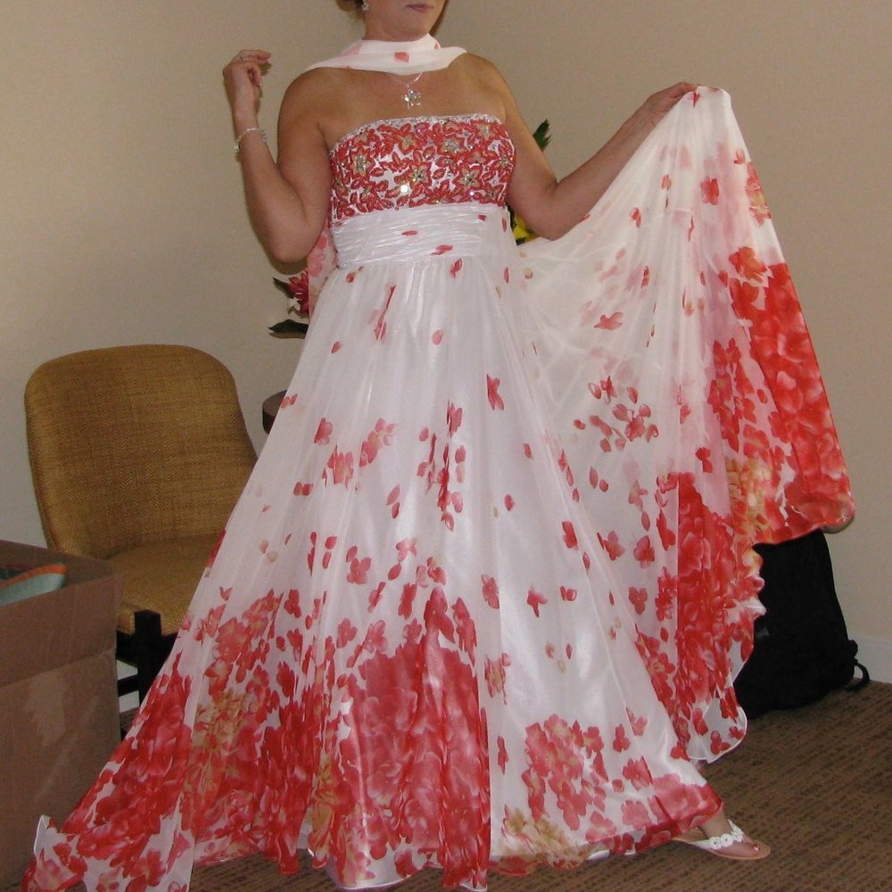 Tony Bowls LeGala Evening/Wedding/Prom Dress